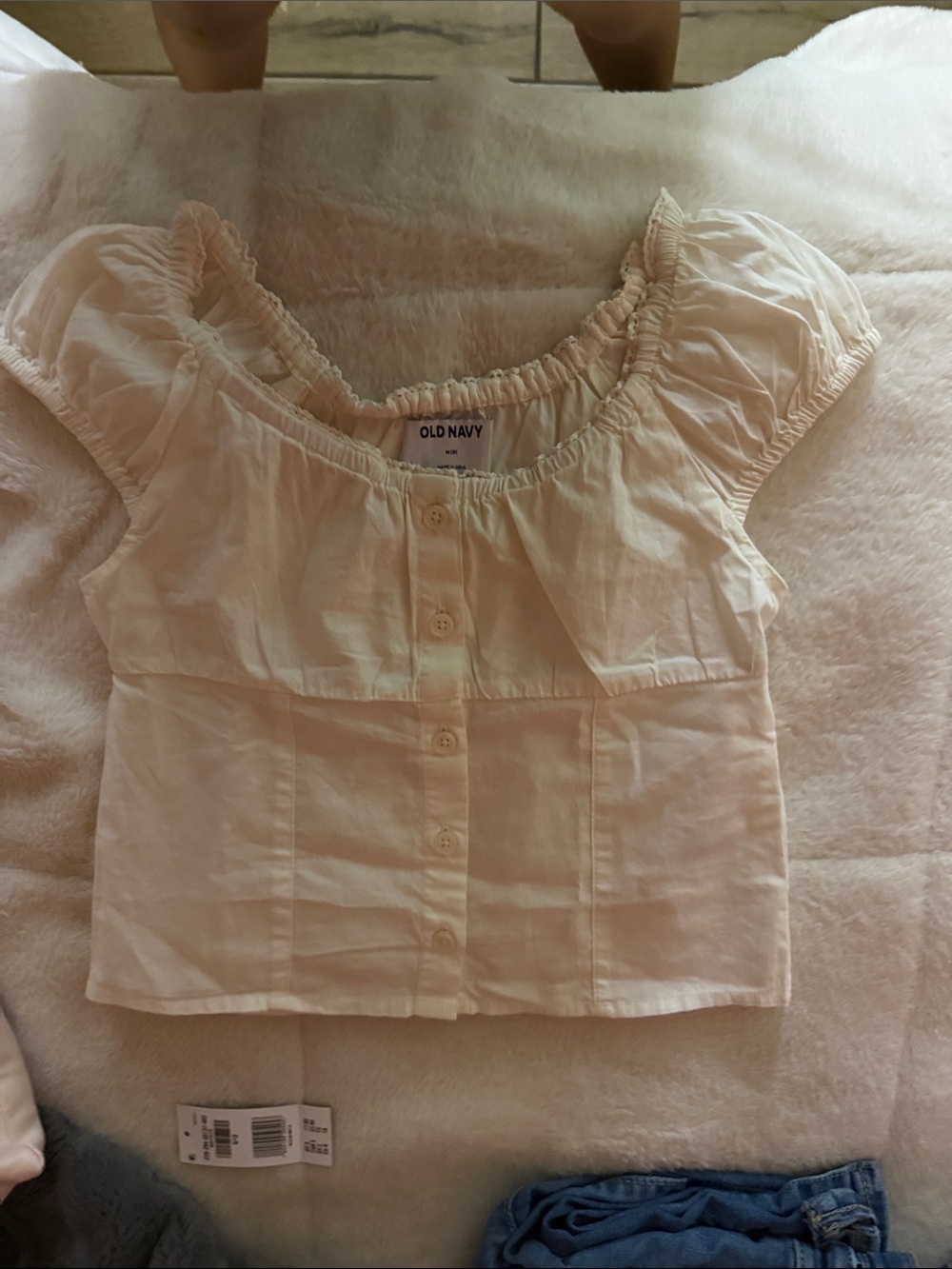 Old Navy Cream Short-Sleeve Button Front Peasant Top